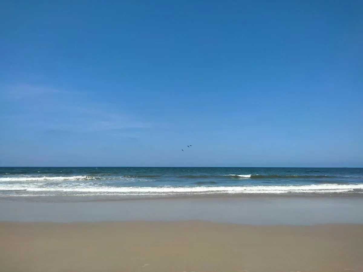 Ape Brisa Do Mar: Relaxe A Uma Quadra Da Praia Itapoa  Brasil